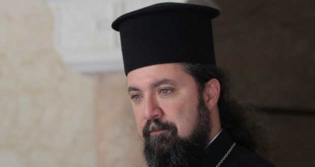 Отец Василий Сарян: Краят на света започна хората ще се избиват от глад!