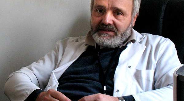 Болните боготворят д-р Михайлов: Илачът струва 2 лв но е феноменален!
