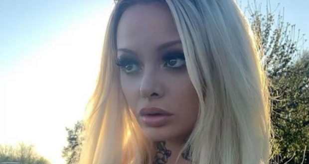 Тя похарчи над 100 бона за силиконови гърди, ето резултата СНИМКИ 18+