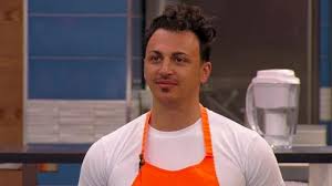 Победителят от Hell's Kitchen Реджеп нагорещи с признание за Емануела СНИМКИ