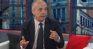 Доц. Мангъров: Мутафчийски всява страх и говори неверни неща Кантарджиев лъже