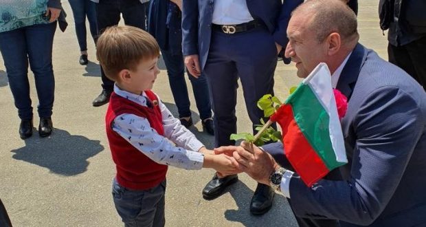 Румен Радев: Децата са националното ни богатство и заслужават по-добро бъдеще!
