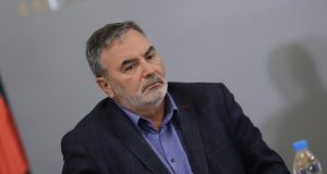 Доц. Кунчев: Мангъров пропагандира липсата на опасност