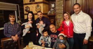 Тайното семейство на Бойко Борисов (СНИМКИ)