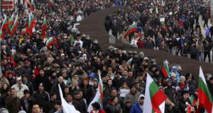 Пет сценария пред България в ситуация на площадна демокрация