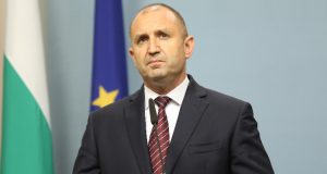 Радев в извънредно обръщение: Мафията се храни от страха и апатията