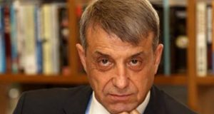 Проф. Костов от “Св. Анна” към депутатите: Ей мишоци!
