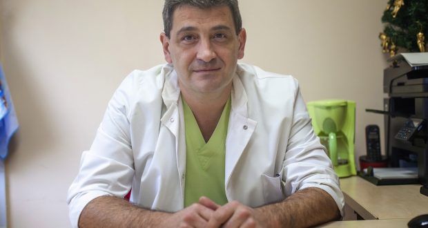 Лекарят който спасява ангели