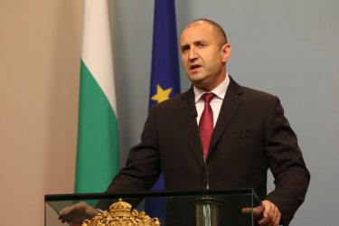 Румен Радев: Изходът е един – оставка на правителството и главния прокурор (видео)
