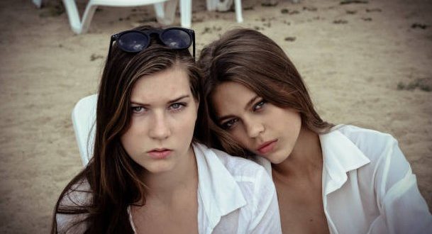 Разтърсващата драма на две пораснали сестри
