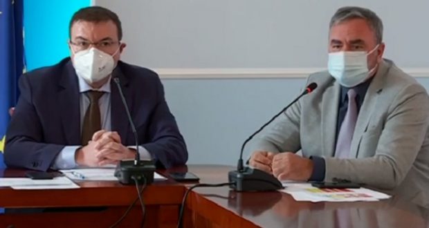 Министър Ангелов категоричен: Не си въобразявайте че мерките ще отпаднат за Коледа!