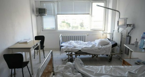 БНТ: Близки на мъж не могат да открият в коя болница в София е настанен. Накрая разбират че е починал