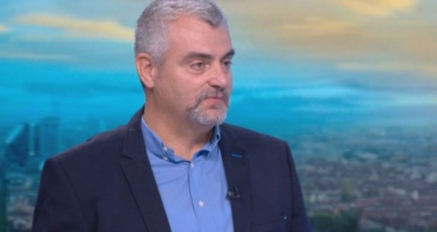 Личен лекар: Заразените са 3-4 пъти повече от обявяваните всеки ден 4-5 хиляди случая