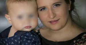 Проговориха приятели на майката убила двете си деца в Сандански
