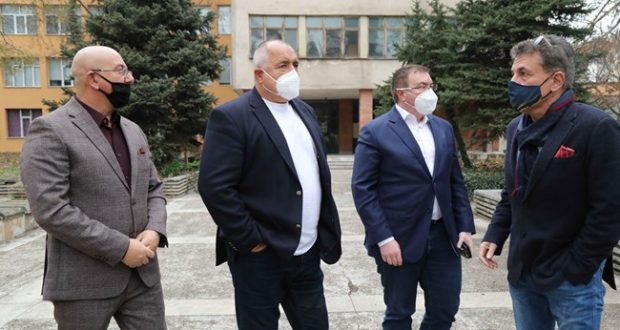 Борисов: Бърборковците да сравнят направеното за 50 г. с работата ни за 10 г.