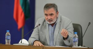 Доц.Кунчев с гореща информация за падането на локдауна и ваксинирането:
