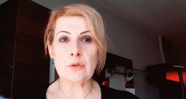 Елена Гунчева изригна: Не сваляйте маските и мълчете Овце такива!