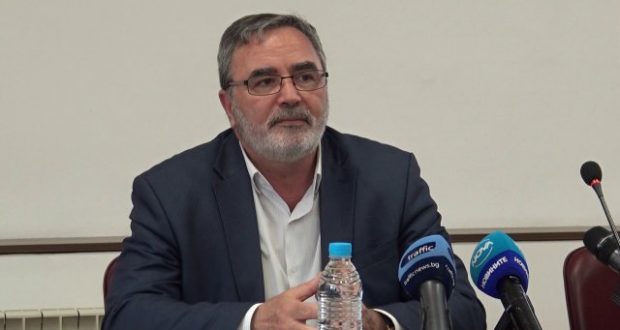Ангел Кунчев: Има надежда че можем да облекчим мерките до края на месеца