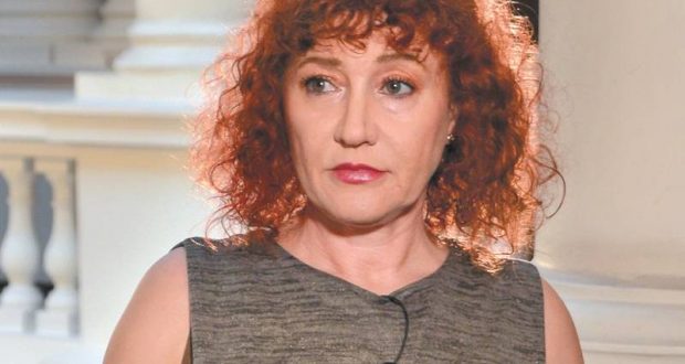 Валя Ахчиева доказа COVID шашмата: Здравите ги правят на болни! Срам и позор