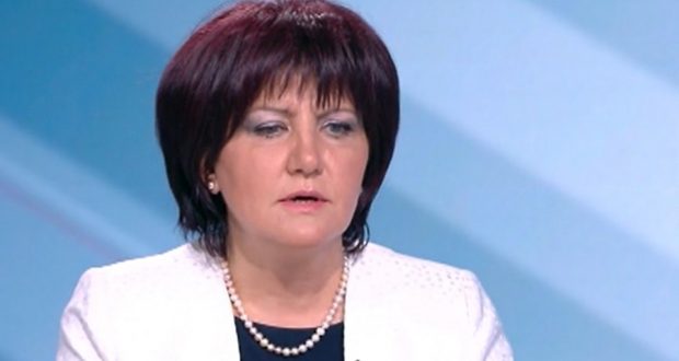 Цвета Караянчева: Бях репресирана като ученичка преди 10 ноември заради работническия ми произход