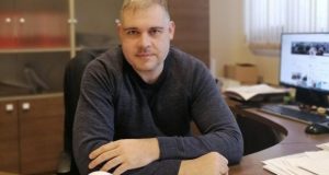 Илия Гатев: След 20 милиарда лева евросубсидии в земеделието ядем вносни плодове и зеленчуци често пластмасови