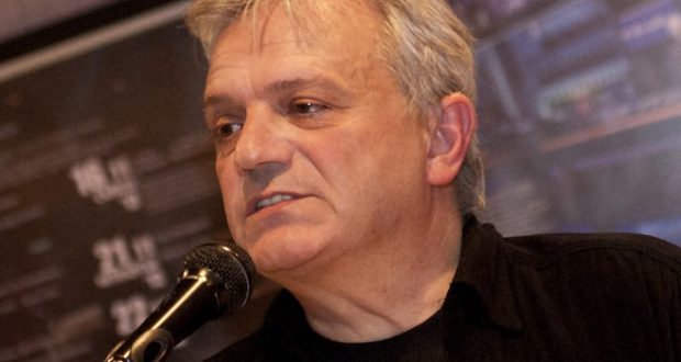 Писателят Ивайло Диманов изригна след изборите: Кретените напредват!