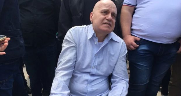 Слави Трифонов: Немотията ме научи да готвя бях беден студент и нямах пари за ресторанти!