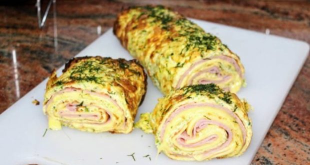 Ще си оближете пръстите с тази ВКУСОТИЯ: Руло от тиквички с крема сирене - няма какво да объркаш