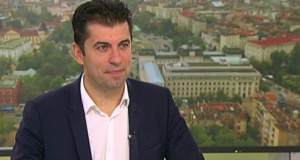 Кирил Петков: Спестяванията ми са 1 млн. лева живея в апартамент 85 квадрата в центъра