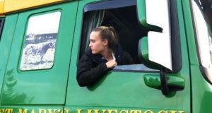 22-годишна шофьорка на камион: Това може да е кариера за всеки