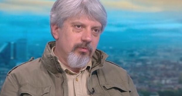 Математикът Витанов: Какво стана бе хейтъри? Къде ви отиде теорийката че вече има стаден имунитет?