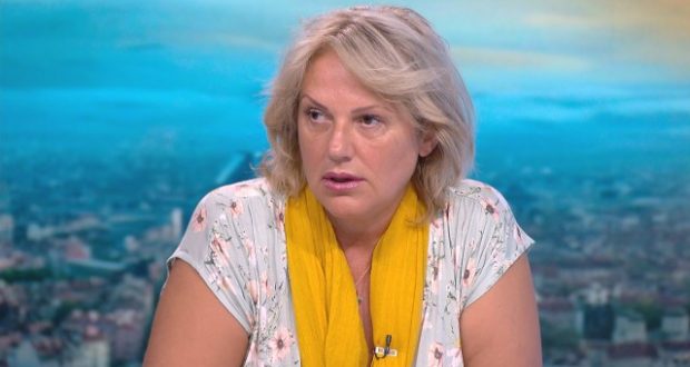 Д-р Цветеслава Гълъбова: Получих съобщения и обаждания да "озаптя Радев защото губи рейтинг"