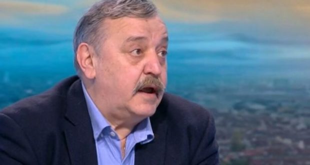 Проф. Кантарджиев: Идват нови мерки срещу Омикрон
