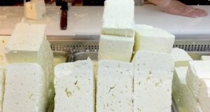 Нова схема със сиренето и млякото