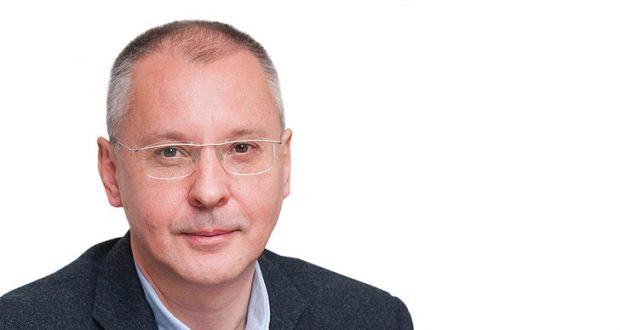 Ексклузивни снимки от баровската почивка на сем. Станишеви за по 5300 лв на вечер (Снимки):