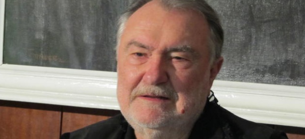 Васил Михайлов се реди за безплатни банички